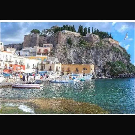 Vista Mare Mela