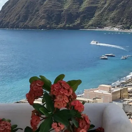 Apartment Vista Mare Mela *