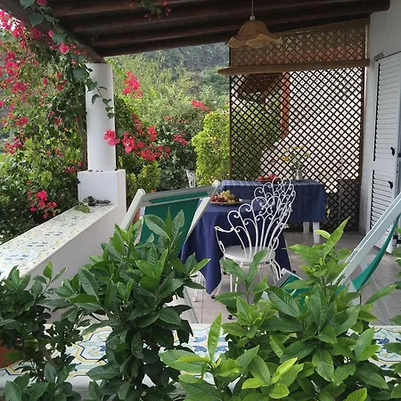 Vista Mare Mela Apartment
