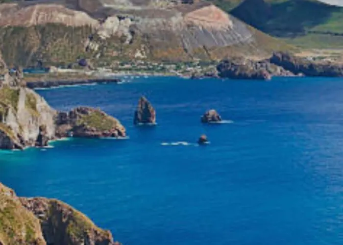 Vista Mare Mela Lípara