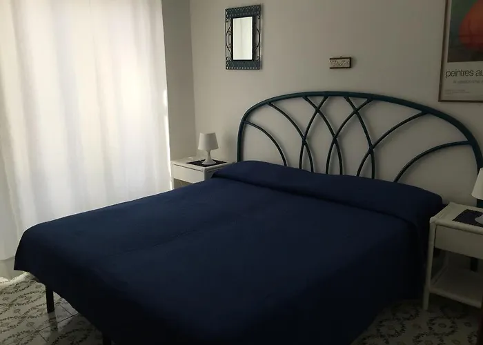 Vista Mare Mela * Λίπαρι