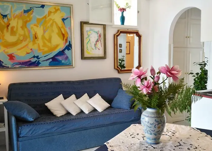 Vista Mare Mela * Lípara