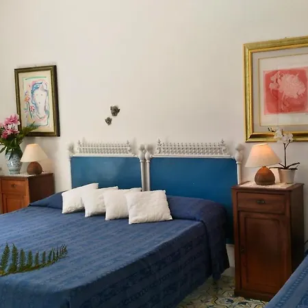 Vista Mare Mela Apartamento *