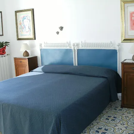 Vista Mare Mela