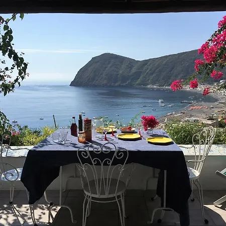 Vista Mare Mela
